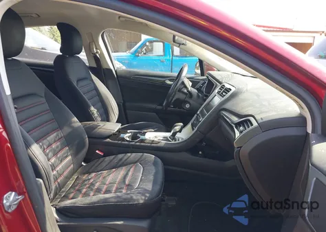 2016 Ford Fusion Se z USA, uszkodzony, nr VIN 3FA6P0H70GR178174